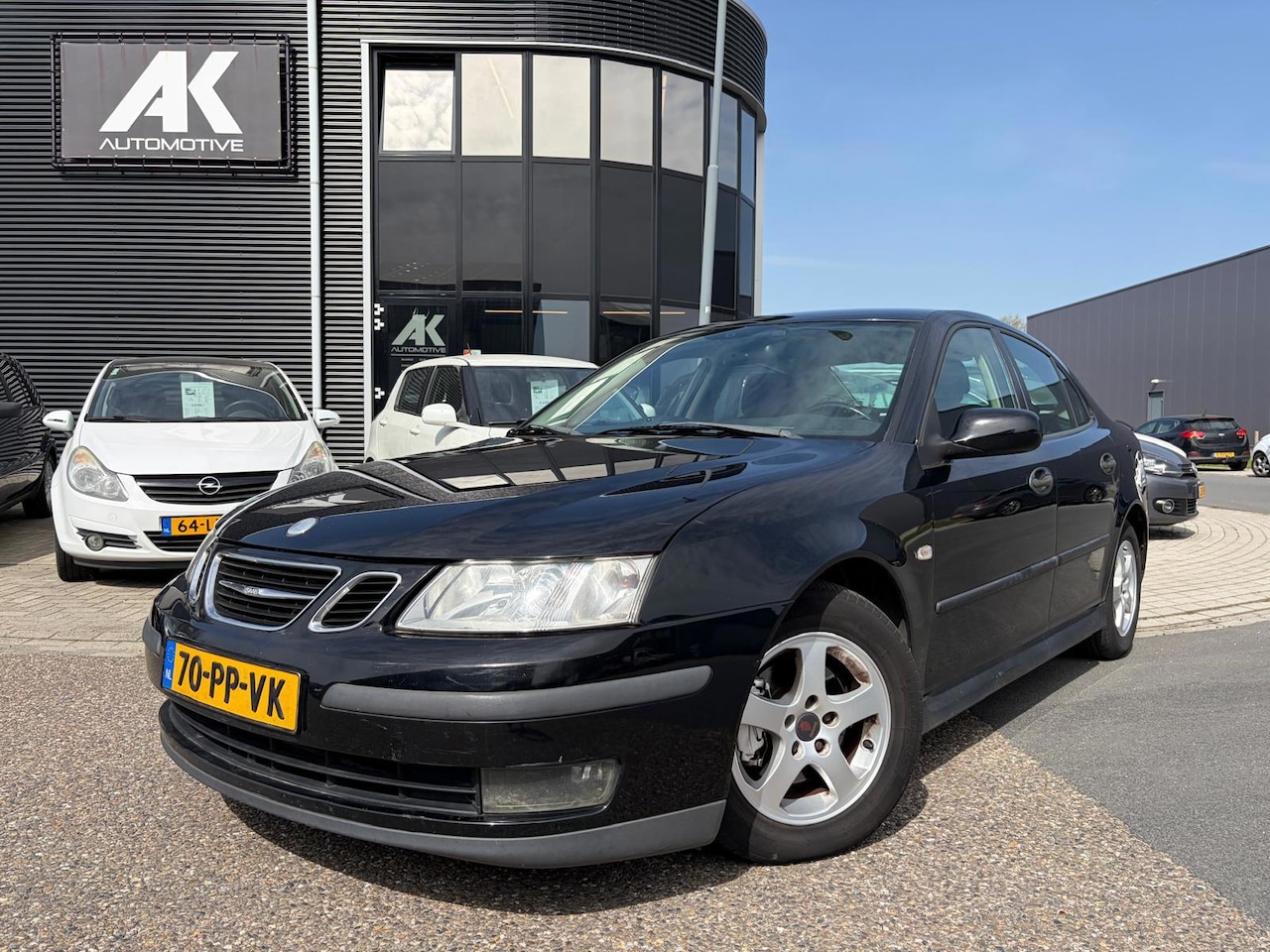 Saab 9-3 Sport Sedan - 1.8t Arc/Automaat/Clima/PDC/Leest tekst/ - AutoWereld.nl
