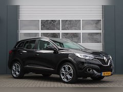Renault Kadjar - 1.2 TCe Bose Automaat Cruise/Camera/Stoelverwarming/Keyless/LaneParkAssist/PDCv+a/Leder/Na