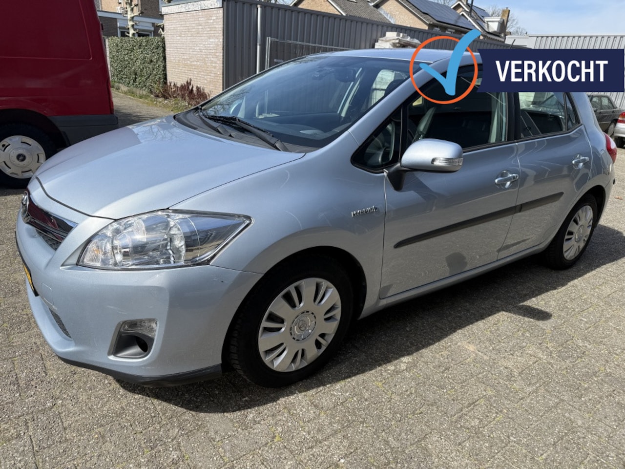 Toyota Auris - 1.8 Hybride 2011 Euro 5 APK 8-26 CLIMA Automaat - AutoWereld.nl