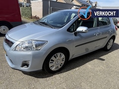 Toyota Auris - 1.8 Hybride 2011 Euro 5 APK 8-26 CLIMA Automaat