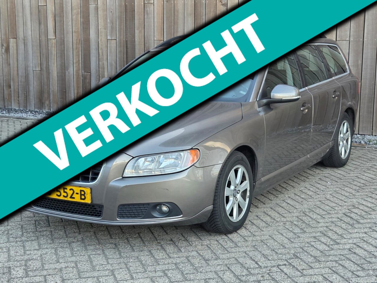 Volvo V70 - 1.6 DRIVe Momentum 1.6 DRIVe Momentum - AutoWereld.nl