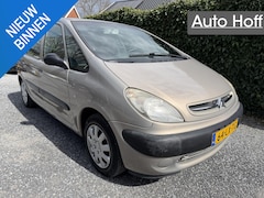 Citroën Xsara Picasso - 1.6i Différence | Autom. Airco | Elekt. Ramen | Radio / CD | Nieuwe APK