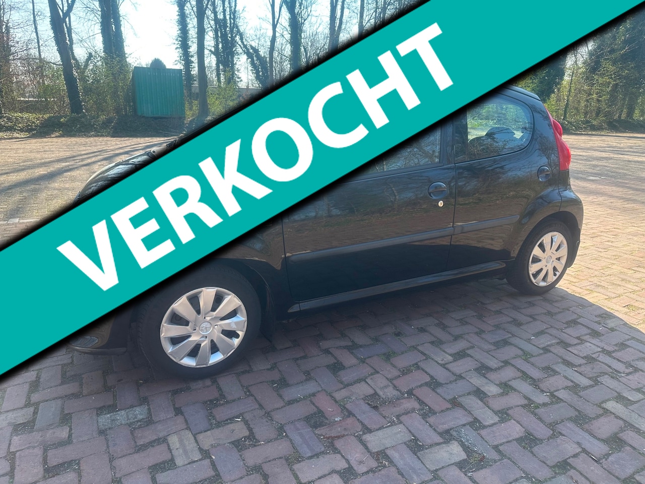 Peugeot 107 - 1.0-12V XS AUTOMAAT AIRCO NW APK - AutoWereld.nl