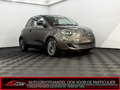Fiat 500 - RED 24 kWh Clima, Parkeersensoren, Winterpakket, Keyless start, Cruise control, Lichtmetal
