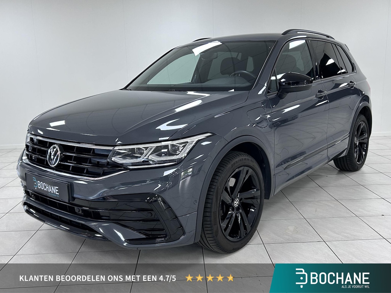 Volkswagen Tiguan - 1.4 TSI eHybrid R-Line Business+ WEGKLAPBARE TREKHAAK | NAVIGATIE | ACHTERUITRIJCAMERA | P - AutoWereld.nl