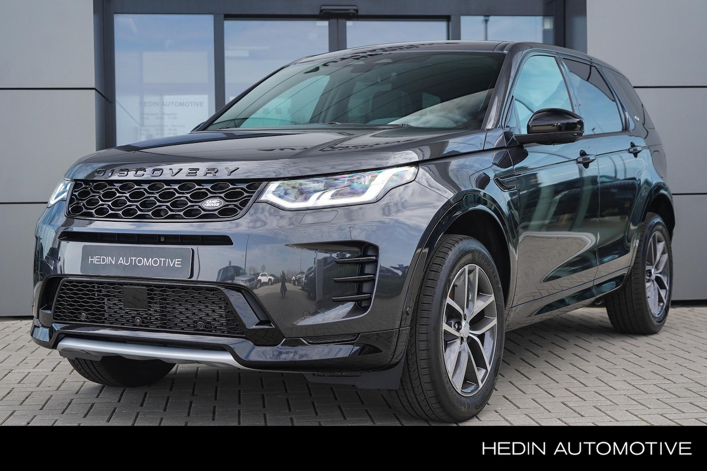 Land Rover Discovery Sport - 1.5 P270e PHEV Business Edition | Premium LED | Privacy Glass | 360 Camera | 5 jaar garant - AutoWereld.nl