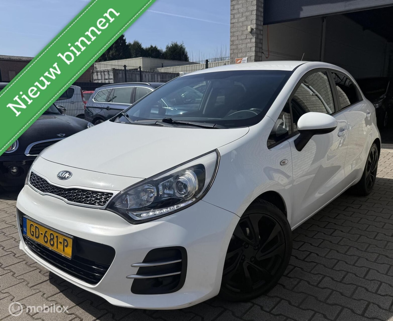 Kia Rio - 1.2 CVVT DynamicLine / BJ 2015 / Dealer onderh / NL - AutoWereld.nl