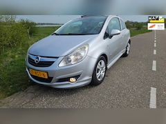 Opel Corsa - 1.4-16V OPC-LINE PANO-DAK APK:2027