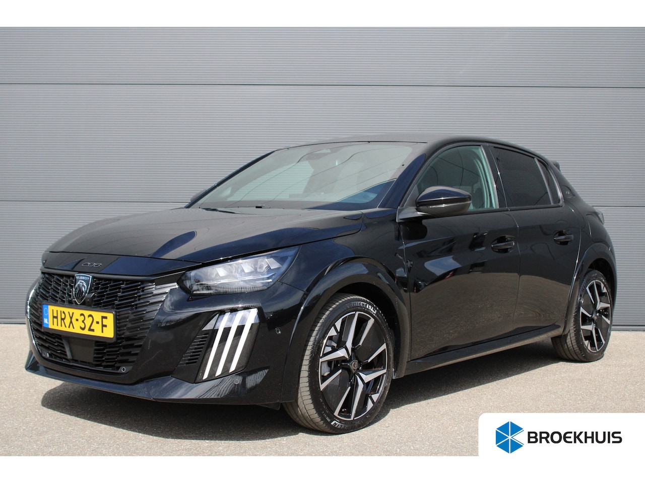 Peugeot 208 - 1.2 Hybrid 145 e-DCS6 GT | Automaat | Navigatie | Camera voor + achter | Apple carplay | A - AutoWereld.nl