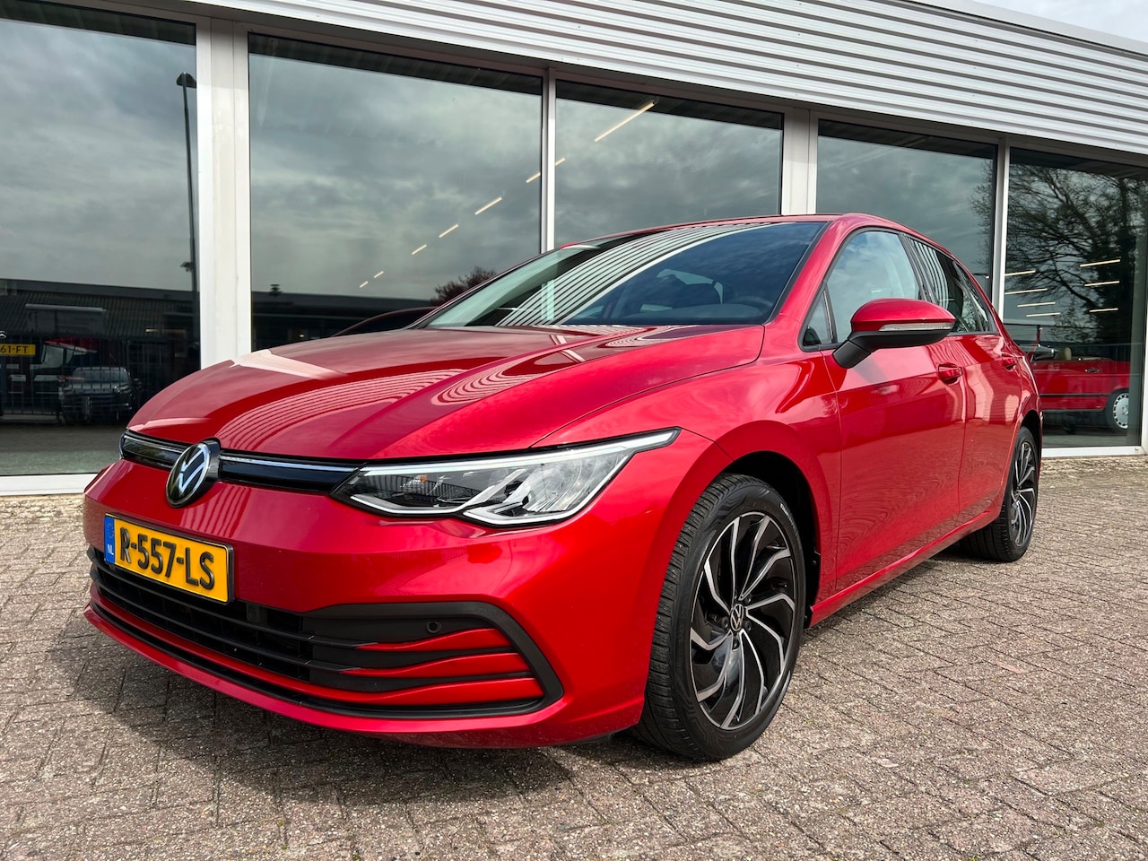 Volkswagen Golf - 1.5 TSI Life Business 1.5 TSI Life Business, Orig.NL - AutoWereld.nl