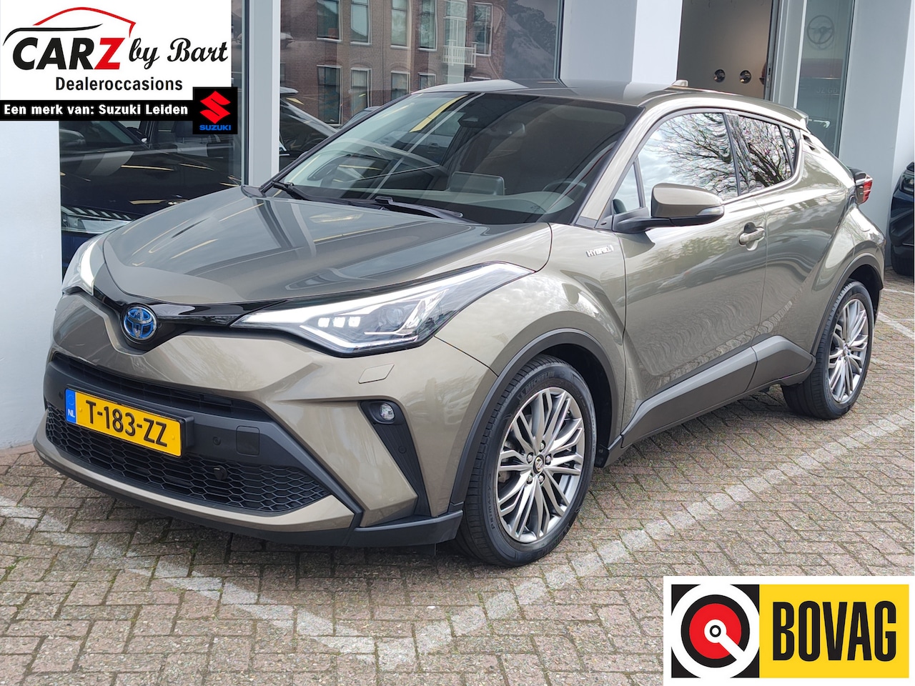 Toyota C-HR - 1.8 HYBRID EXECUTIVE Voorruitverwarming | Keyless | JBL Audio - AutoWereld.nl