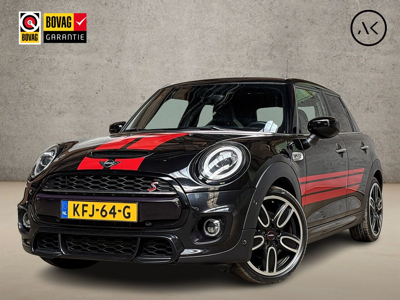 MINI Cooper S - Mini 2.0 Pepper 192Pk (PANORAMADAK, KUIPSTOELEN, NAVIGATIE, ALCANTARA, ZWART HEMEL, PARKEE - AutoWereld.nl