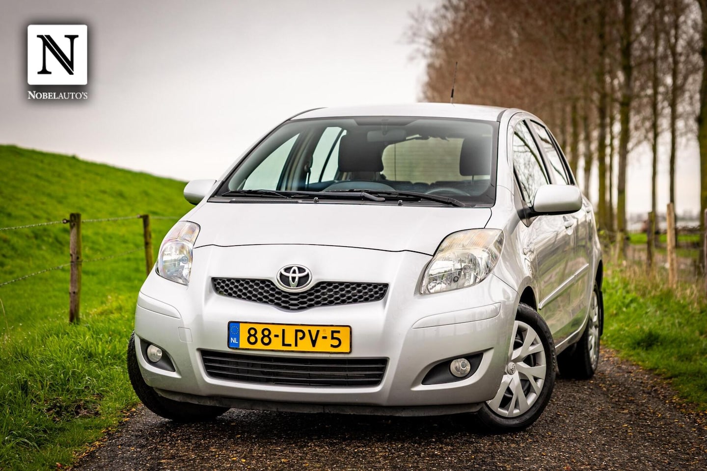 Toyota Yaris - 1.3 VVTi Aspiration | Automaat | Nap | 5 Deurs - AutoWereld.nl