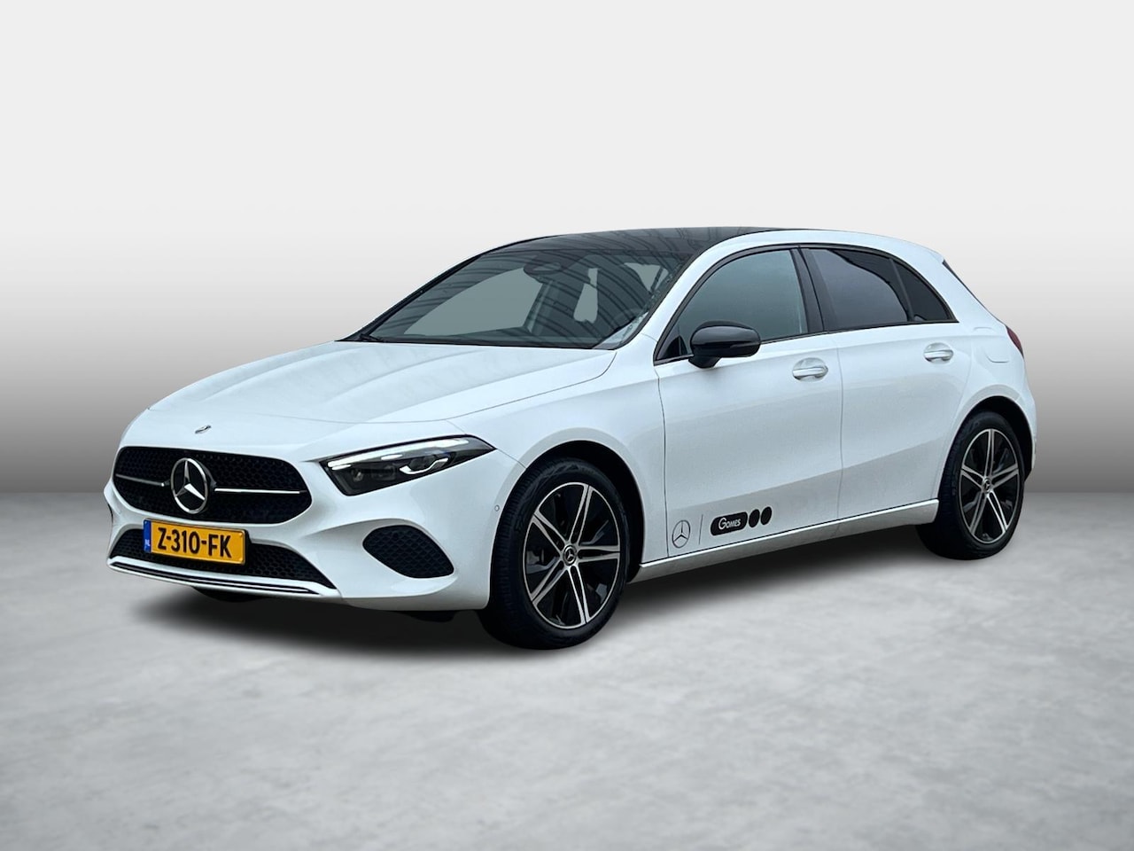 Mercedes-Benz A-klasse - 250 e Luxury | Panoramadak | Achteruitrijcamera | Stoelverwarming | Sfeerverlichting | Dod - AutoWereld.nl