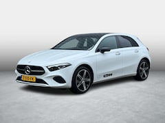 Mercedes-Benz A-klasse - 250 e Luxury | Panoramadak | Achteruitrijcamera | Stoelverwarming | Sfeerverlichting | Dod