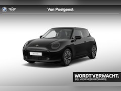 MINI Mini-Electric - Cooper 3-deurs Cooper E Classic L 40.7 kWh | 17 inch Parallel Spoke 2-tone | Opruimingsvoo