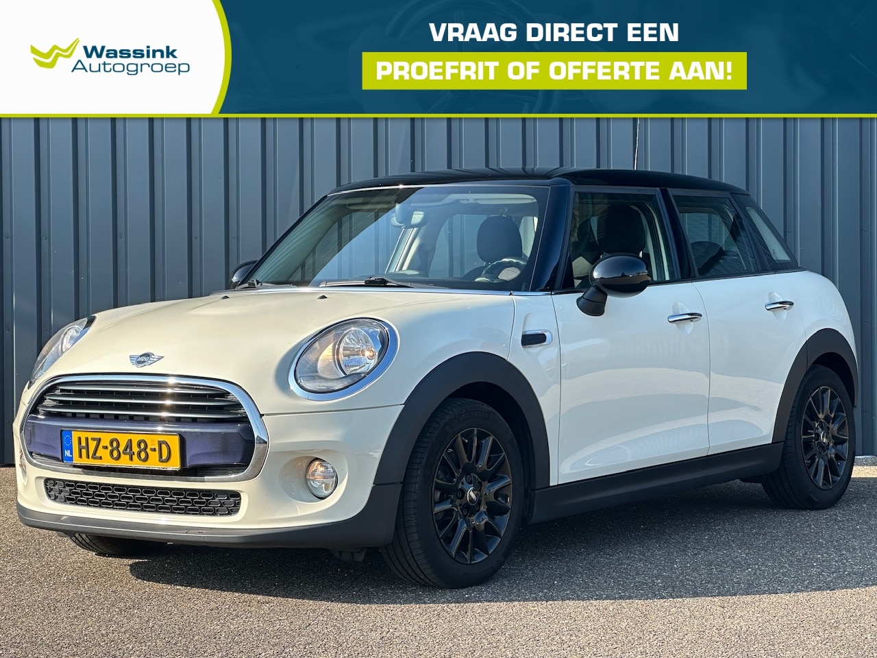 MINI Cooper - Mini 5-Deurs (f55) 1.5 136pk Business I Navigatie - AutoWereld.nl