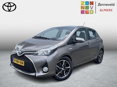Toyota Yaris - 1.5 Hybrid Dynamic Navigatie All seasonbanden