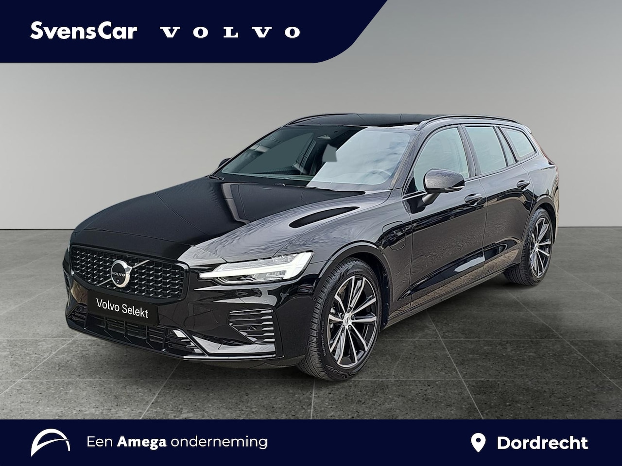 Volvo V60 - 2.0 T6 Plug-in hybrid AWD Plus Dark | Trekhaak | Verwarmde voorruit | Sportstoelen | 360 g - AutoWereld.nl