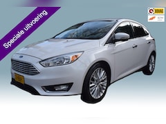 Ford Focus - 2.0 Titanium. Luxury Leer Automaat Uniek