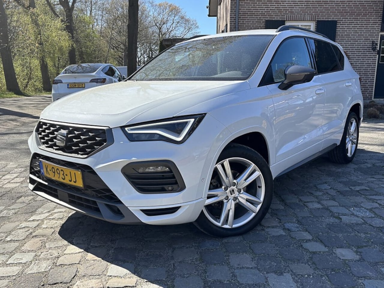SEAT Ateca - 1.5 TSI FR Business Intense|360cam|digid|1/2leer| - AutoWereld.nl
