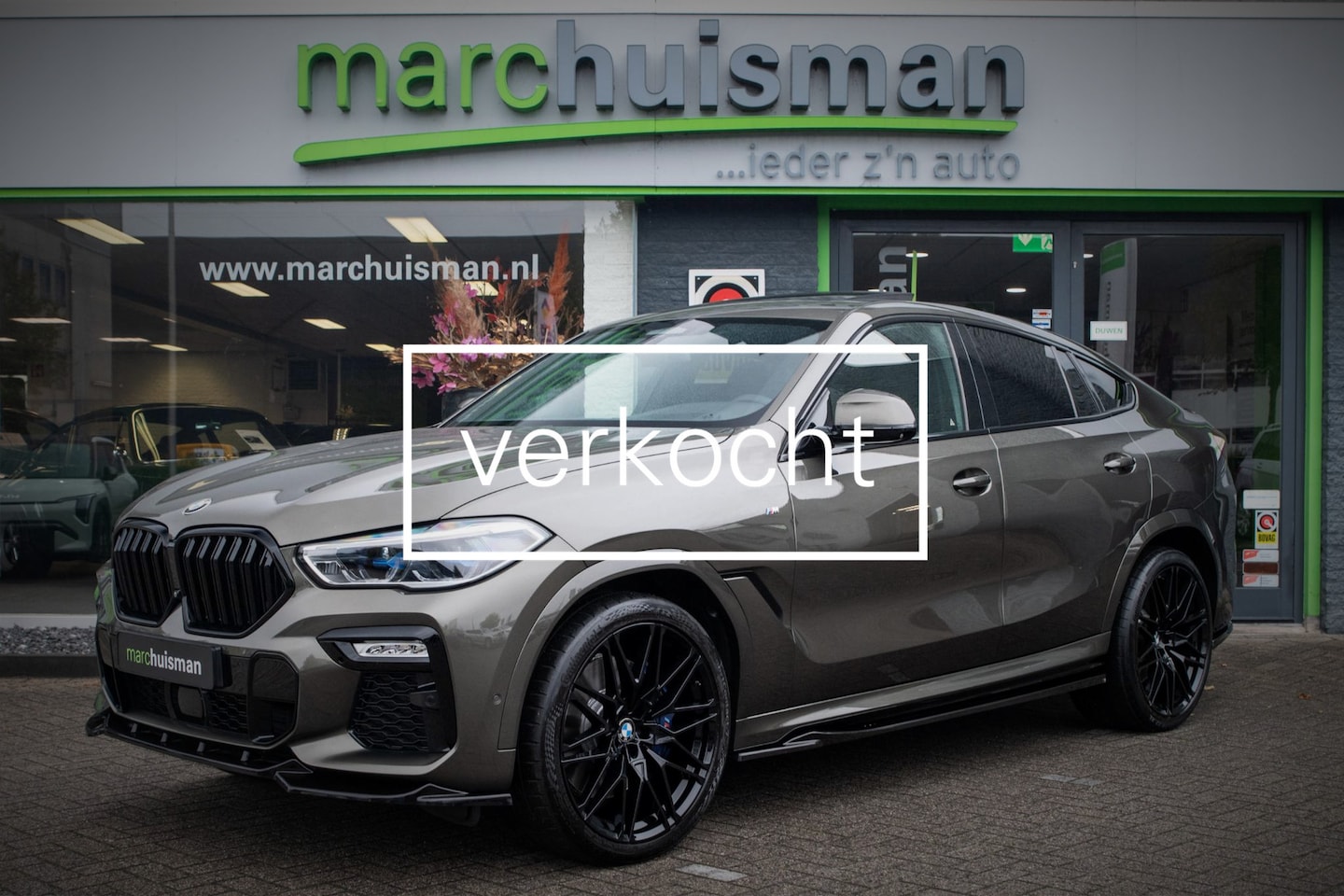 BMW X6 - xDrive40i High Executive M Sport / 22 INCH X6M / PANO / HARMAN KARDON - AutoWereld.nl