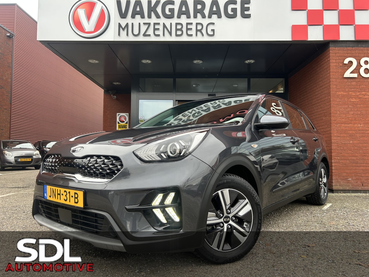 Kia Niro - 1.6 GDi Hybrid DynamicLine // ADAPTIEVE CRUISE // LED // NAVI+CARPLAY // CAMERA // CLIMA / - AutoWereld.nl