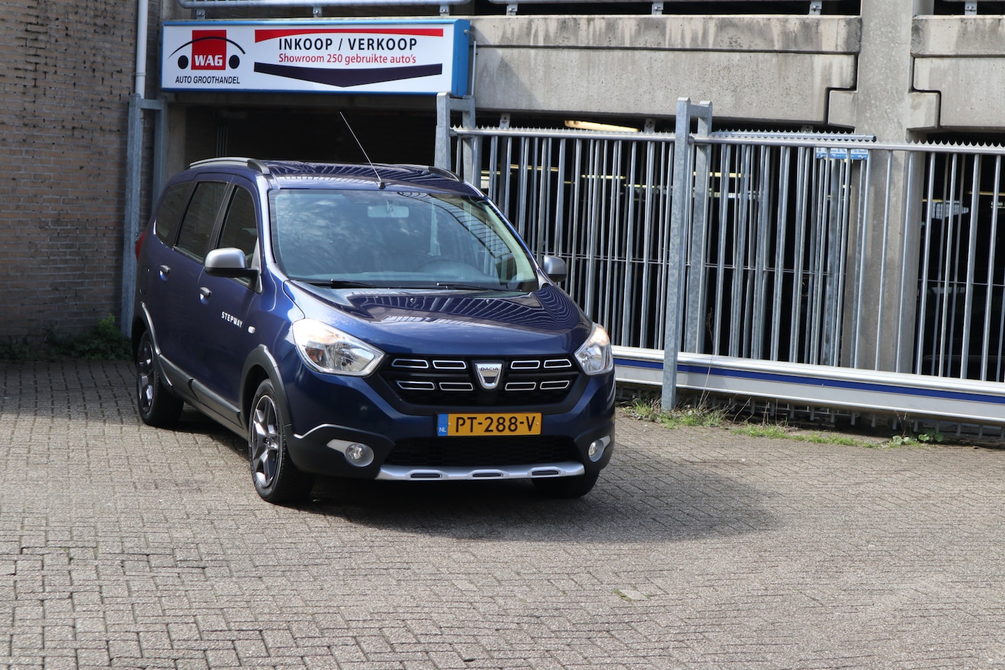 Dacia Lodgy - 1.2 TCe Série Limitée Stepway 5p. 1.2 TCe Série Limitée Stepway 5p. - AutoWereld.nl