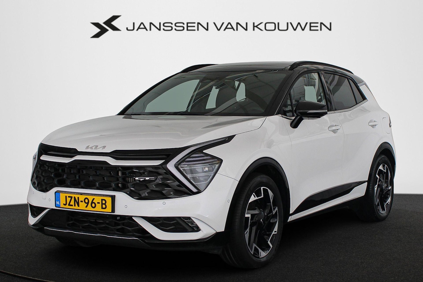 Kia Sportage - 1.6 T-GDi Plug-in Hybrid AWD GT-PlusLine Panoramadak Leder Harman Kardon Stoelventilatie - AutoWereld.nl