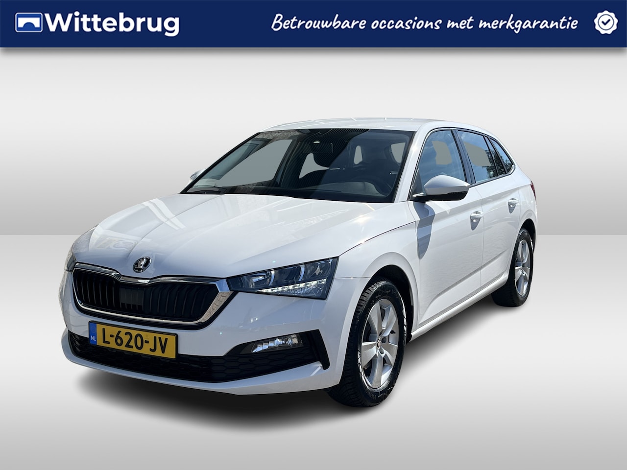 Skoda Scala - 1.0 TSI Ambition / TREKHAAK/ CRUISE/ NAVI/ DIGITAL DASH/ SMARTLINK/ AIRCO - AutoWereld.nl
