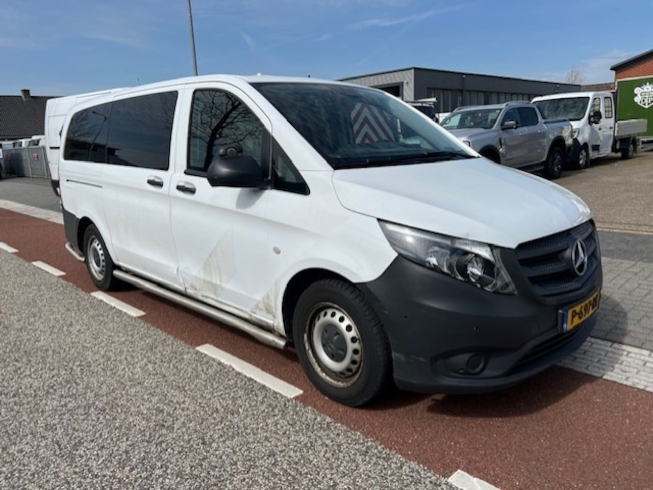 Mercedes-Benz Vito Tourer - 116 CDI 120KW Lang PKW BRIEF 8P AUTOM. KLIMA EURO6 - AutoWereld.nl