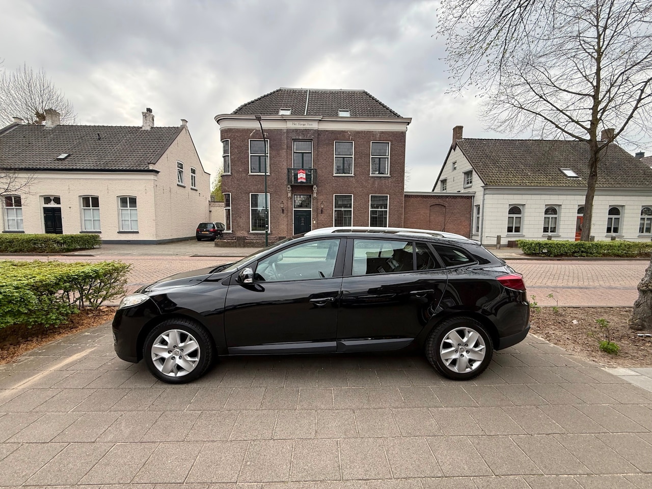 Renault Mégane Estate - 1.2 TCe Expression CLIMA NAVI WEINIG KILOMETERS NAP - AutoWereld.nl