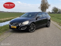 Volvo V60 - 1.6 T4 Momentum Automaat Nette staat