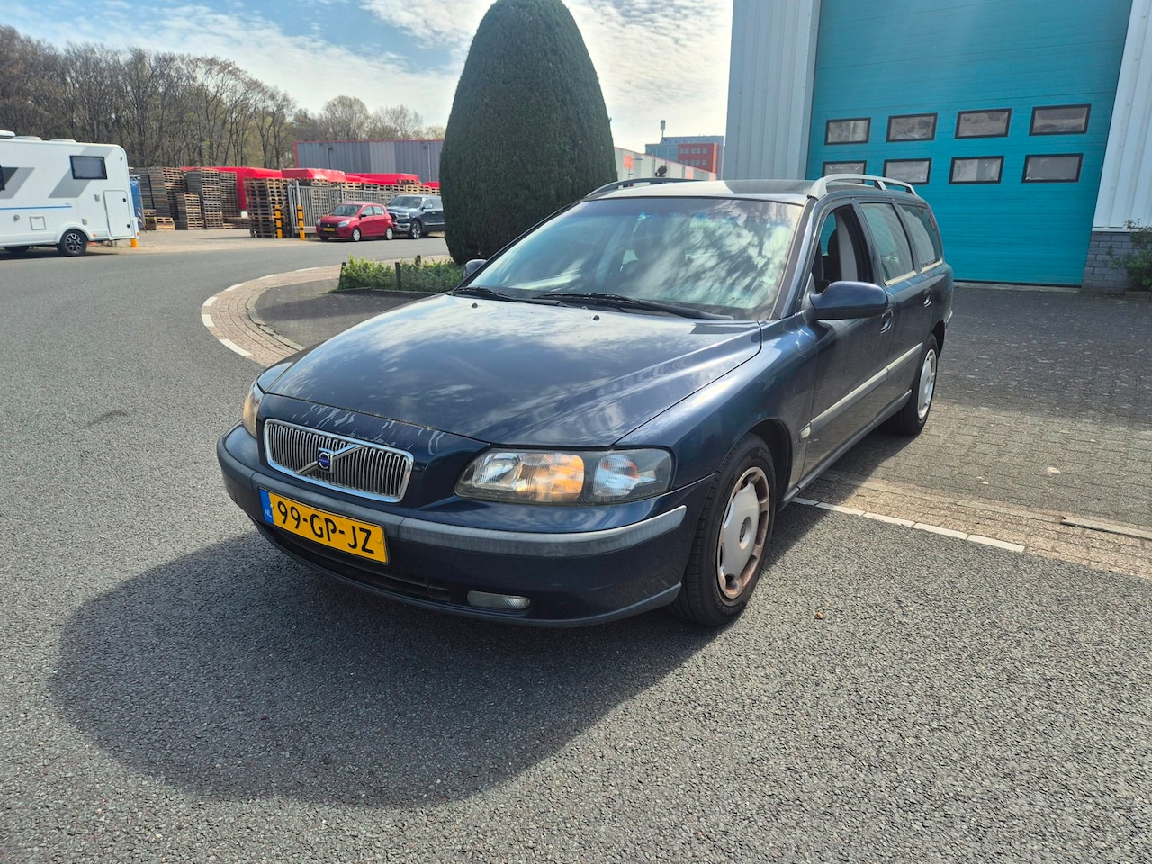 Volvo V70 - 2.4 Comfort Line Airco Nap - AutoWereld.nl