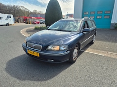 Volvo V70 - 2.4 Comfort Line Airco Nap