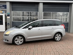 Peugeot 5008 - 1.6 THP GT 5p. Automaat, Leer, Panodak, Trekhaak Dealer onderhouden