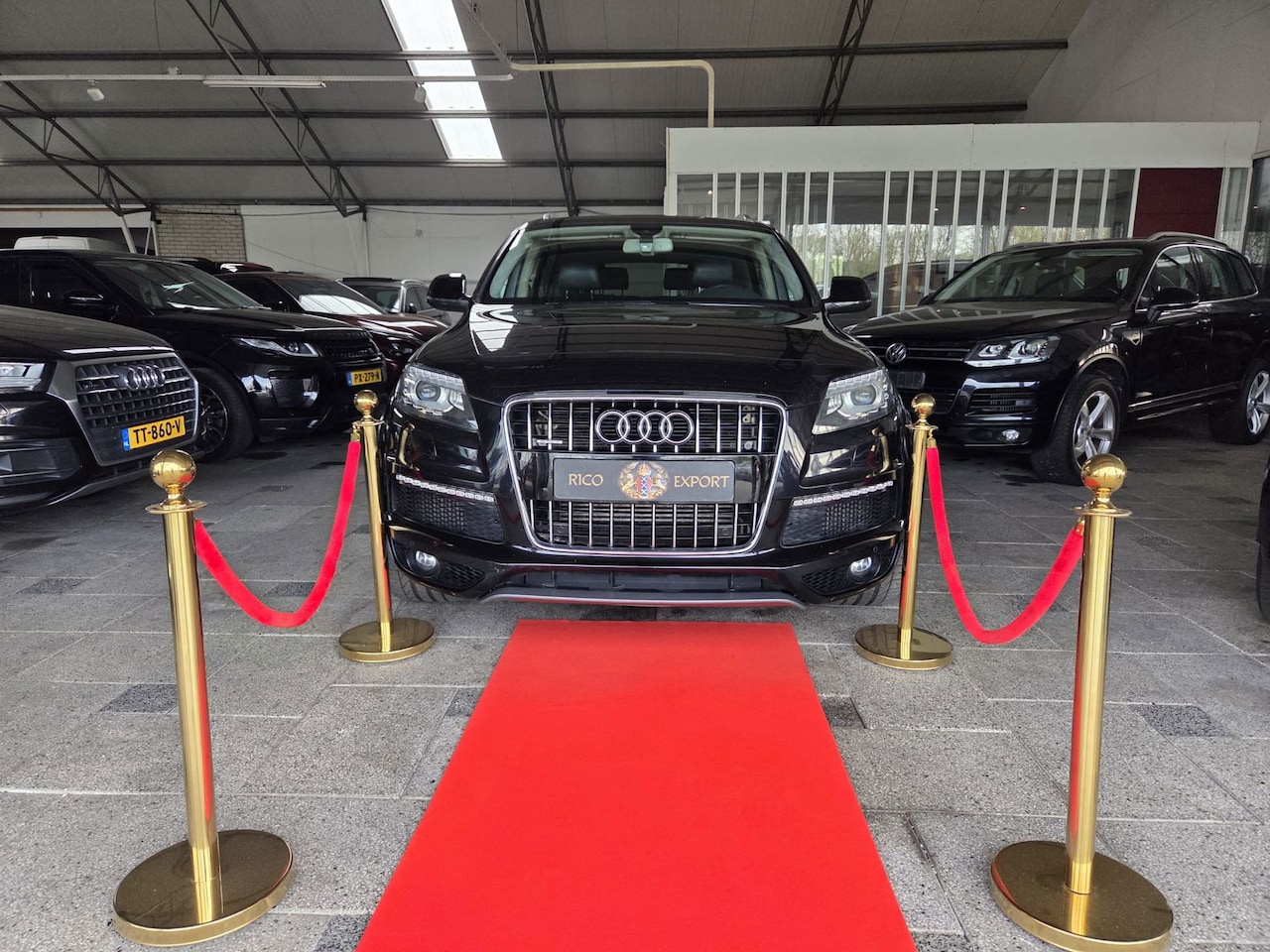 Audi Q7 - 3.0 TDI quattro S-Line + PANO 6-SEATS FULL OPTION - AutoWereld.nl