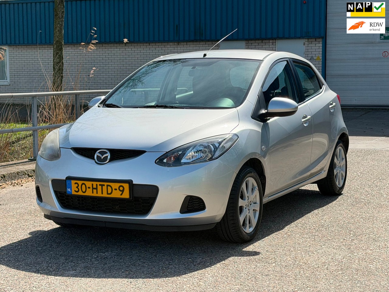 Mazda 2 - 1.3 TS!Airco!5-deurs! NAP! - AutoWereld.nl