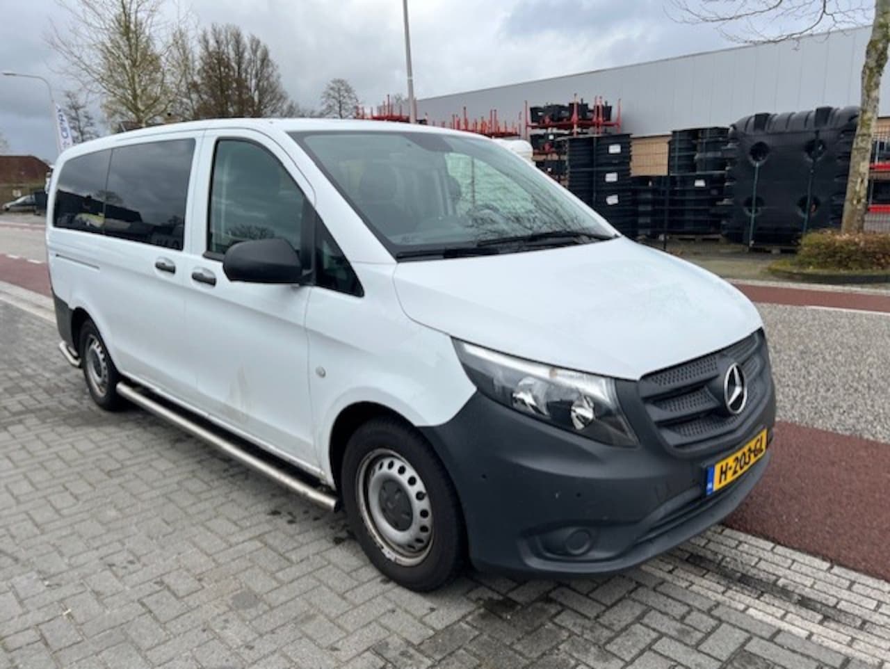 Mercedes-Benz Vito Tourer - 116 CDI 120KW Lang AUTM. PKW BRIEF 8P KLIMA EURO6 - AutoWereld.nl