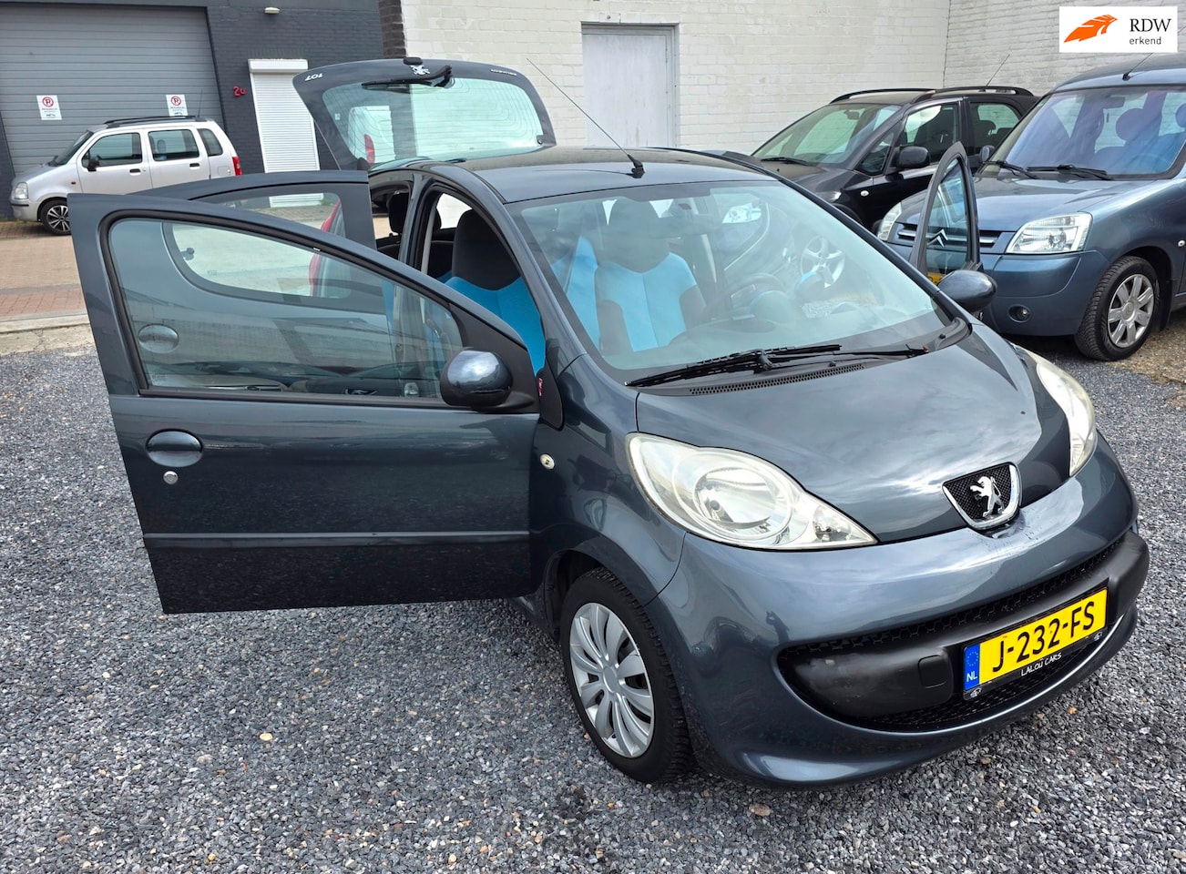 Peugeot 107 - 1.0-12V XR 5 deurs Airco - AutoWereld.nl