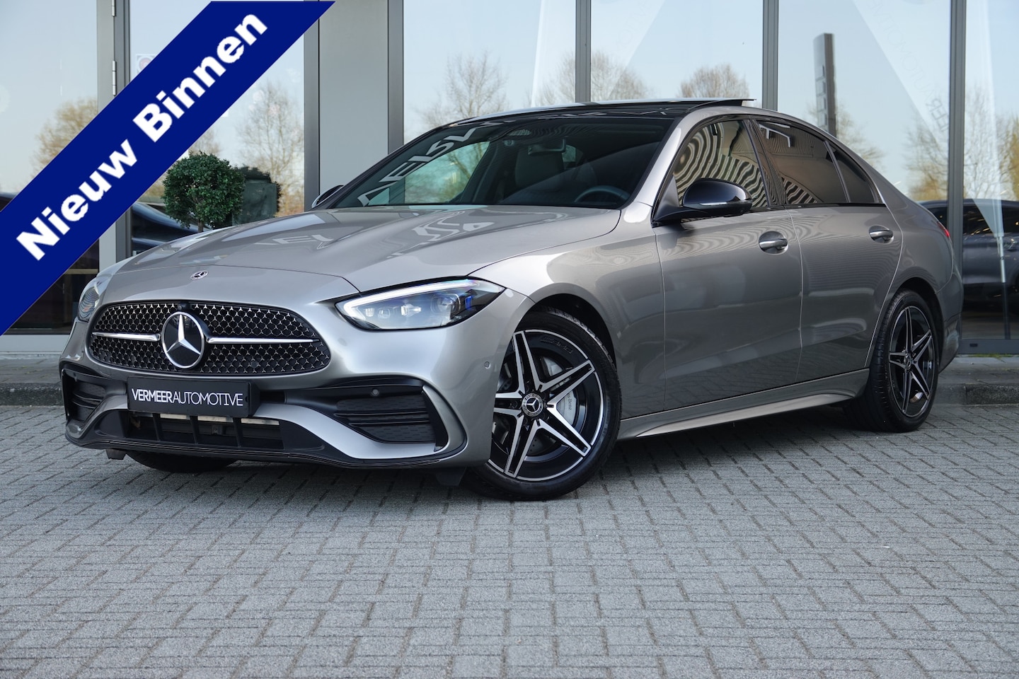 Mercedes-Benz C-klasse - 180 AMG Line Night | Pano | Distronic | Memory | Burmester | 360 | - AutoWereld.nl