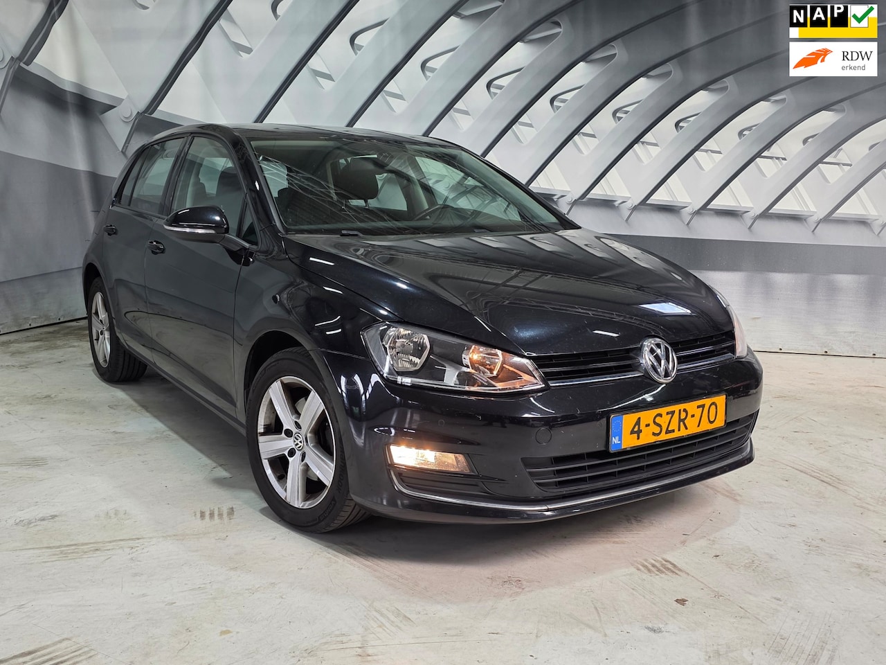 Volkswagen Golf - 1.2 TSI Highline nwe distributie - AutoWereld.nl