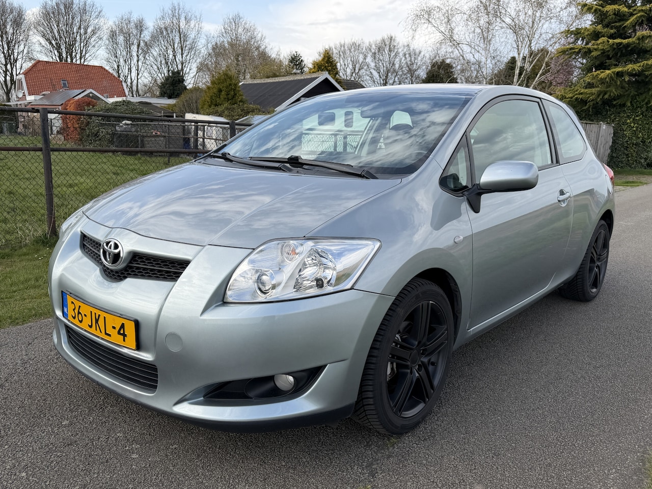 Toyota Auris - 1.6 Aspiration NAVI/ECC/CRUISE/PDC/ HEEL STRAK! - AutoWereld.nl