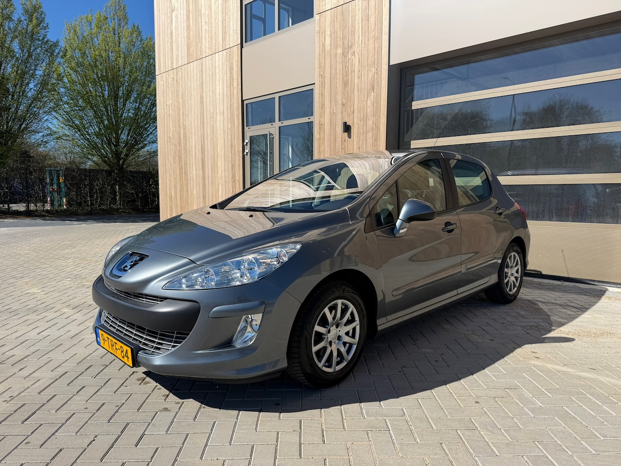 Peugeot 308 - 1.6 VTi XS Première |Clima|Cruise Controle|Nieuwe APK - AutoWereld.nl