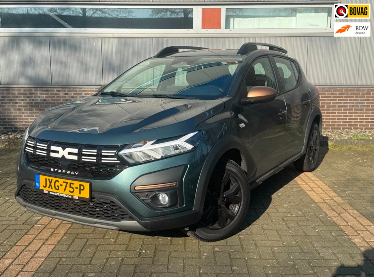 Dacia Sandero Stepway - 1.0 TCe 90 Extreme 1.0 TCe 90 Extreme - AutoWereld.nl