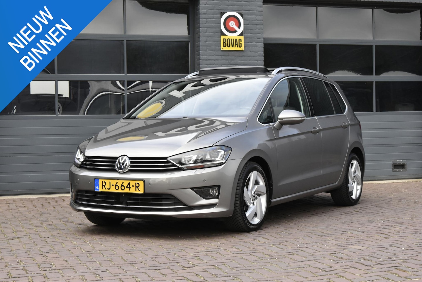 Volkswagen Golf Sportsvan - 1.4 TSI Highline Automaat - AutoWereld.nl