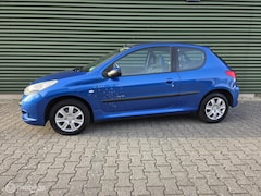 Peugeot 206 - 1.1 XR|Airco|Nieuwe Apk|