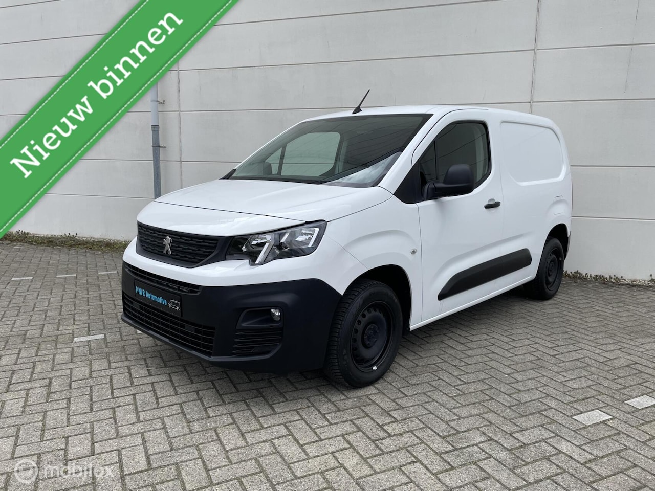 Peugeot Partner - bestel 1.2 PureTech /MARGE / AIRCO / Cruise - AutoWereld.nl