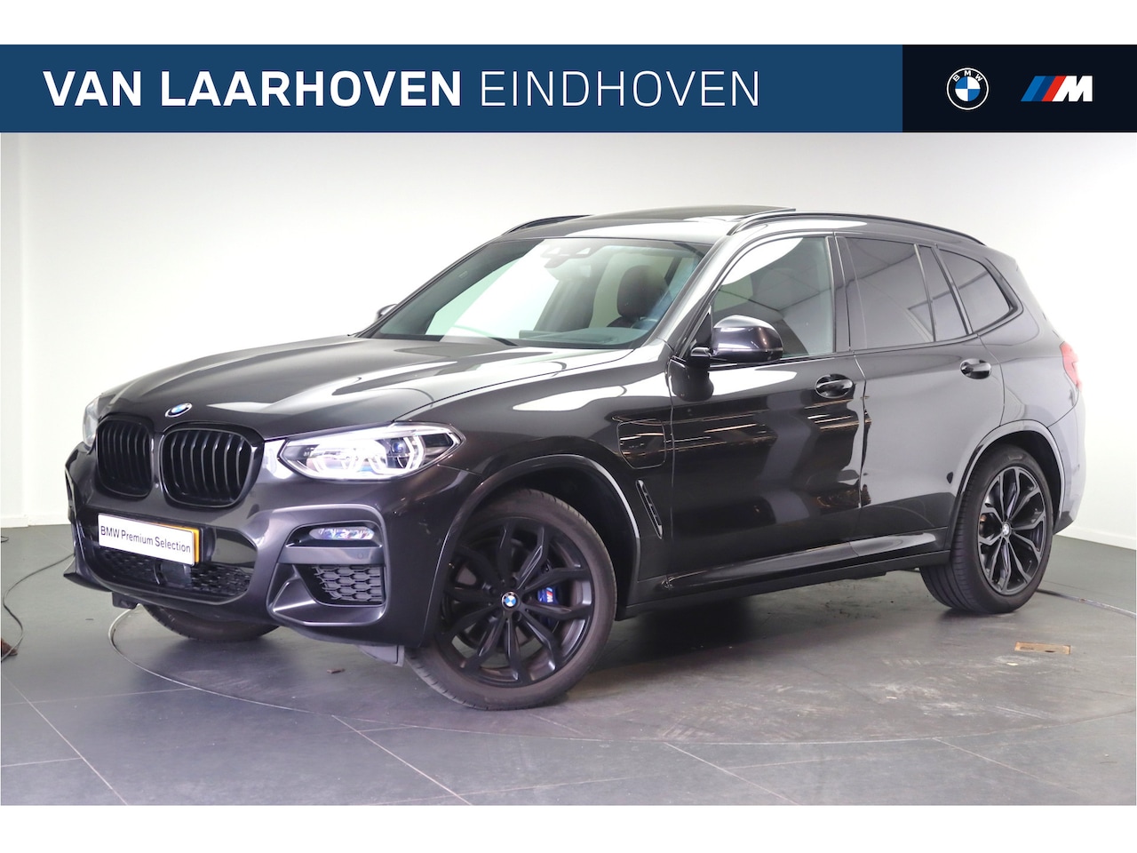 BMW X3 - xDrive30e High Executive M Sport Automaat / Trekhaak / Panoramadak / Sportstoelen / Head- - AutoWereld.nl