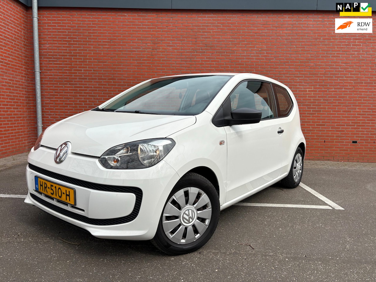 Volkswagen Up! - 1.0 take up! BlueMotion AIRCO/ORG NL/NAP - AutoWereld.nl